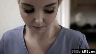 Chloe Cherry tidak mengharapkan seperti ini urut