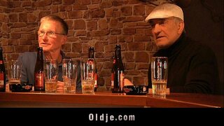 ���้าทายผมบลอนด์ห่วยแตกสองคนเก่าของดิ๊