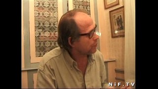 Na fraince babe blonde fucked agus jizzed ar a cíocha