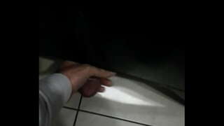 Debeli kurac kupatilo spermu