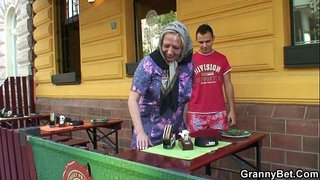 Store pupper bestemor knullet hardt