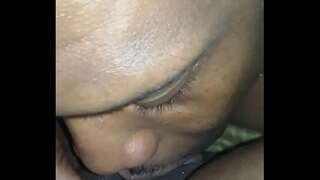 L&#039;obtention de ma chatte léchée