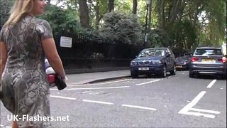 Sexy inteligente kaba Shelu Pilotonan na aire liber, e exhibitions i e meter volle di hits