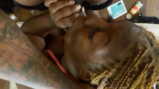 Bịt đầu từ da đen