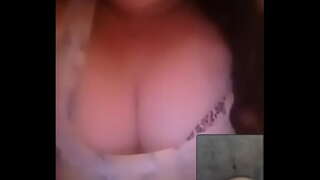 Kátia Martins mostra as teta geen BIGO LEEF