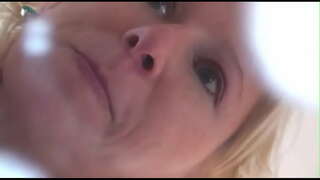 Ã�デル-テクスチャを吐く女の子