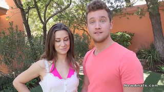 Beberapa anal fucking di belakang rumah