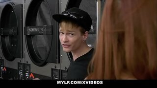 ���ჭიდროდ, (VannaBardot) Gets Her Pussy By A MILF (SereneSiren)