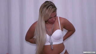 ���ೊಡ್ಡ ತುಲ್ಲು ಬ್ರೆಜಿಲ್ ಪಡೆಯುತ್ತದೆ ನಾಡಿದು ಬ್ಯೂಟಿ ಪಾರ್ಲರ್ ವೀರ್ಯ ಹಾರಿಸುವುದು