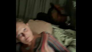 Istri diambil oleh rakan